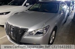 toyota crown 2013 CFJ1643393