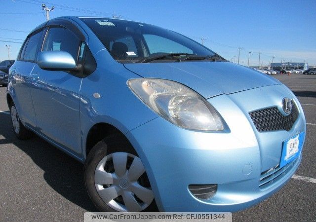 toyota vitz 2005 REALMOTOR_Y2024120078A-12 image 2