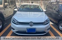 volkswagen golf 2018 CFJ1606549