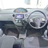toyota sienta 2015 504928-250516165530 image 4