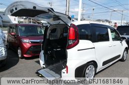 toyota sienta 2024 CFJ1681846