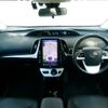 toyota prius-phv 2017 quick_quick_DLA-ZVW52_ZVW52-3007350 image 3