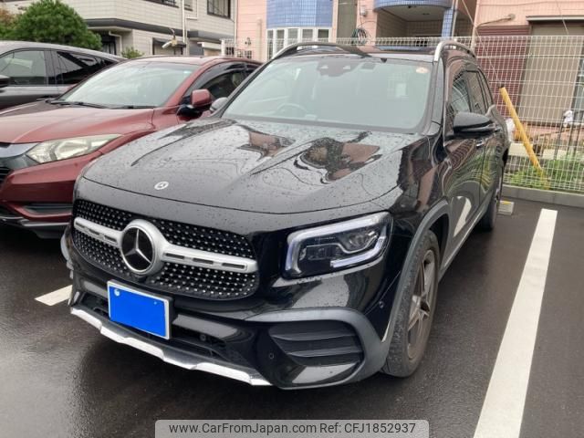mercedes-benz glb-class 2023 CFJ1852937 image 2