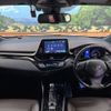 toyota c-hr 2017 -TOYOTA--C-HR DAA-ZYX10--ZYX10-2069739---TOYOTA--C-HR DAA-ZYX10--ZYX10-2069739- image 2