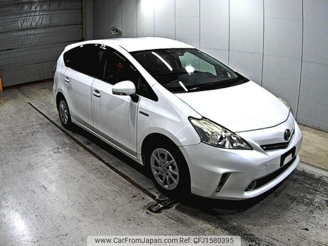 toyota prius-α 2013 CFJ1580395 image 1