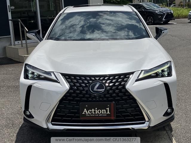 lexus ux 2019 317 image 2