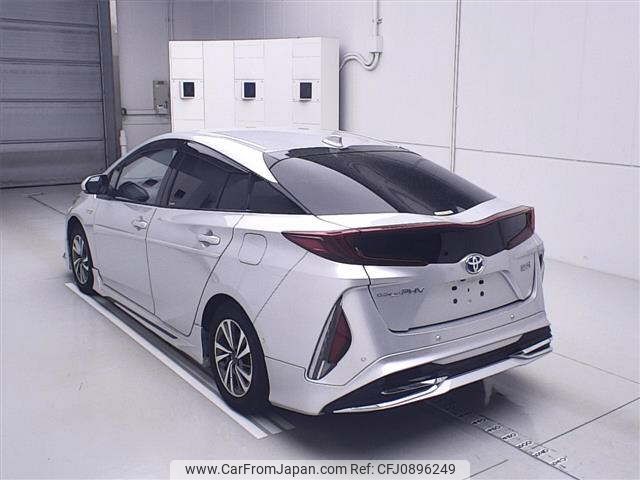toyota prius-phv 2018 -TOYOTA--Prius PHV ZVW52-3074611---TOYOTA--Prius PHV ZVW52-3074611- image 2