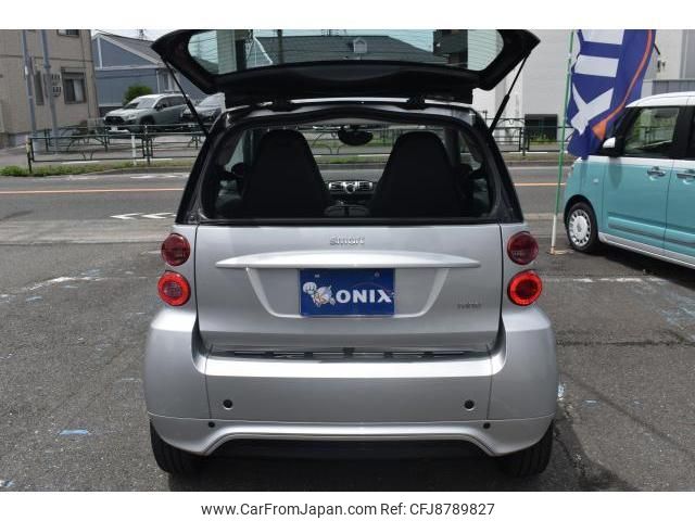smart fortwo-coupe 2013 quick_quick_451380_WME4513802K672585 image 2