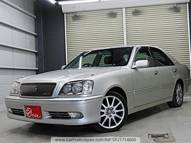 toyota crown 2002 CFJ1714060 image 1
