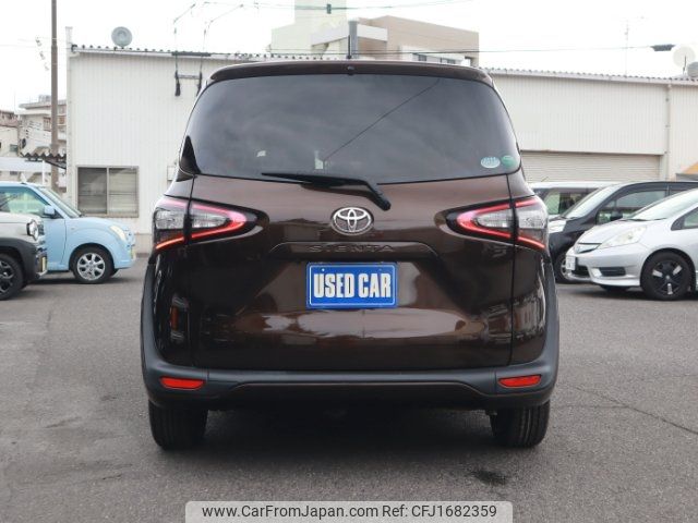 toyota sienta 2017 CFJ1682359 image 2