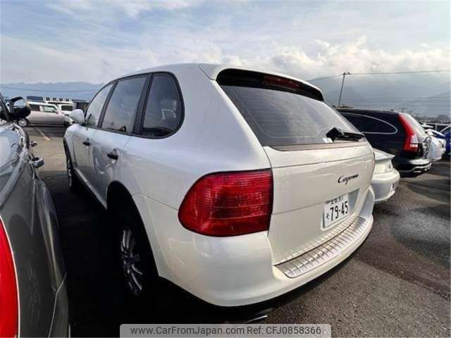 porsche cayenne 2006 CFJ0858366 image 2