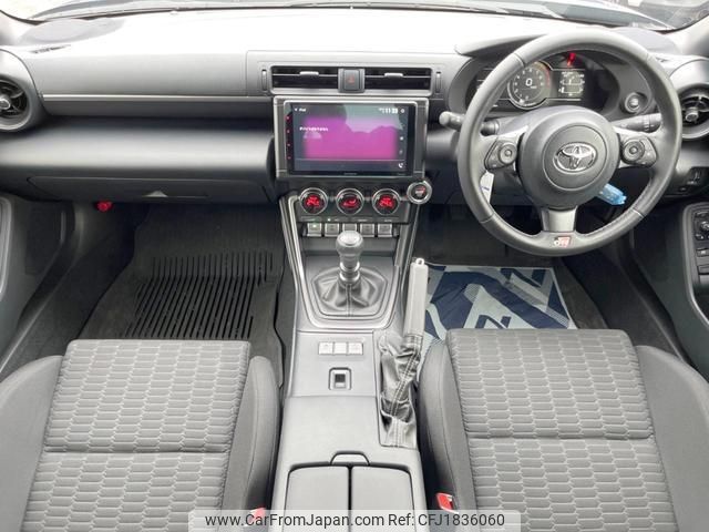 toyota gr86 2024 CFJ1836060 image 2