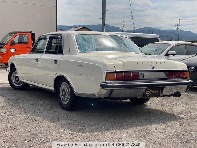 toyota century 1988 CFJ0227840 image 2