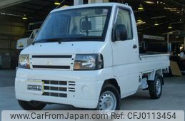 mitsubishi minicab-truck 2011 GOO_JP_700102037730240816001