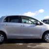 toyota vitz 2010 REALMOTOR_N2020120190M-17 image 4