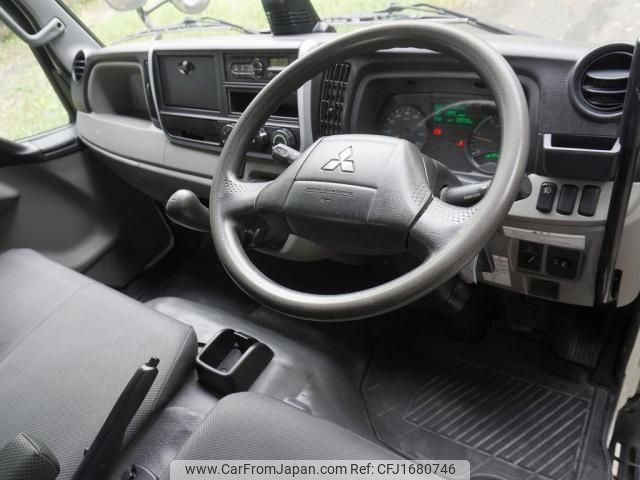 mitsubishi-fuso canter 2019 CFJ1680746 image 2