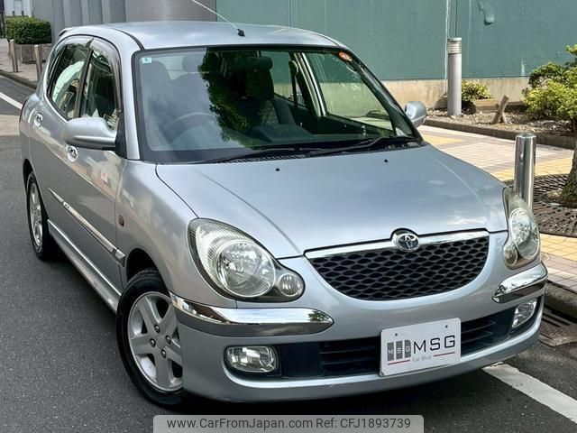 toyota duet 2004 CFJ1893739 image 1