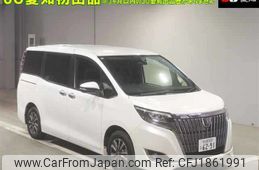 toyota esquire 2018 CFJ1861991