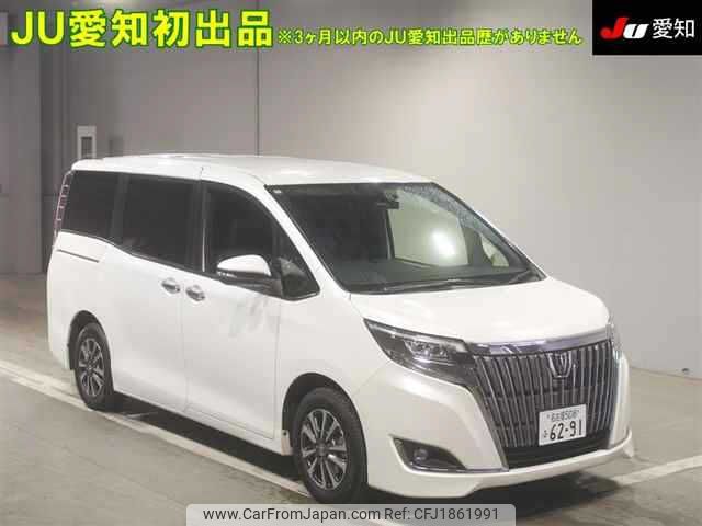 toyota esquire 2018 CFJ1861991 image 1