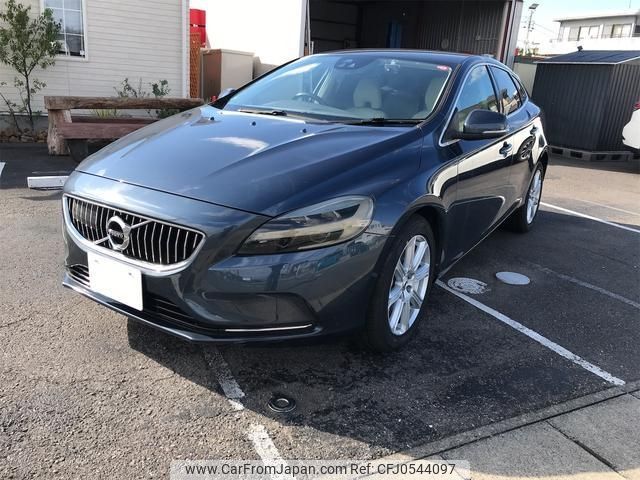 volvo v40 2016 -VOLVO 【名変中 】--Volvo V40 MB4154T--H2363148---VOLVO 【名変中 】--Volvo V40 MB4154T--H2363148- image 1