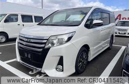 toyota noah 2015 CFJ0411542