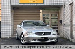 mercedes-benz slk-class 2003 quick_quick_170465_WDB170465-2F294745