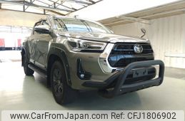 toyota hilux 2023 CFJ1806902