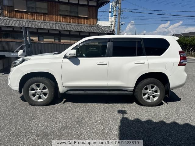 toyota land-cruiser-prado 2014 CFJ1623810 image 2
