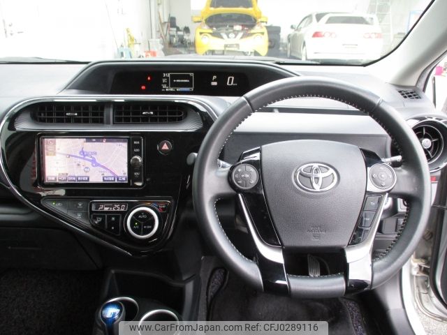 toyota aqua 2017 -TOYOTA--AQUA DAA-NHP10H--NHP10-6671938---TOYOTA--AQUA DAA-NHP10H--NHP10-6671938- image 2