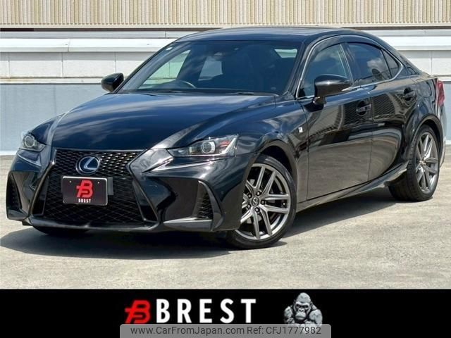 lexus is 2017 CFJ1777982 image 1