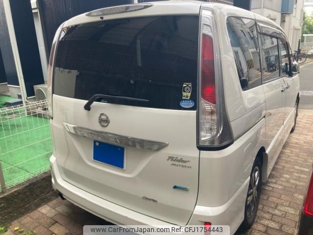 nissan serena 2011 CFJ1754443 image 2