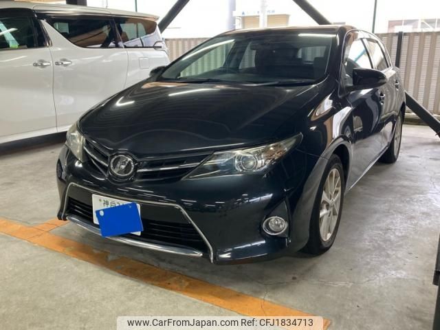 toyota auris 2015 CFJ1834713 image 1