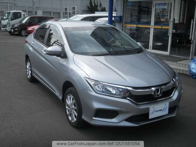 honda grace 2019 CFJ1551054 image 2