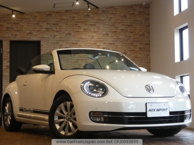 volkswagen the-beetle-convertible 2013 quick_quick_16CBZK_WVWZZZ16ZDM809276 image 2