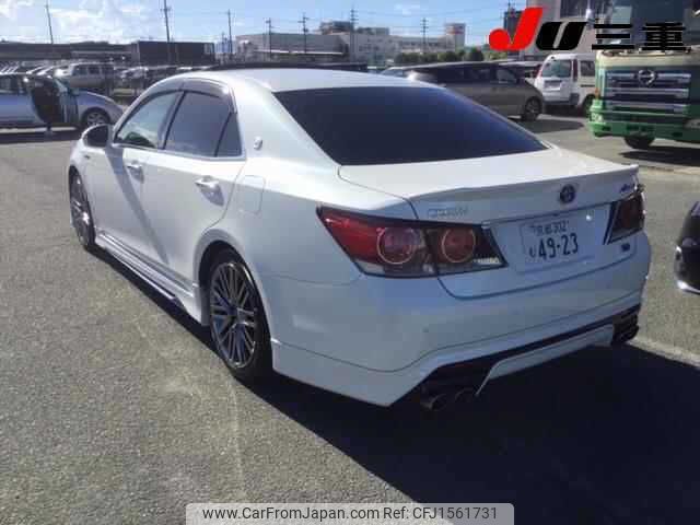 toyota crown 2015 CFJ1561731 image 2