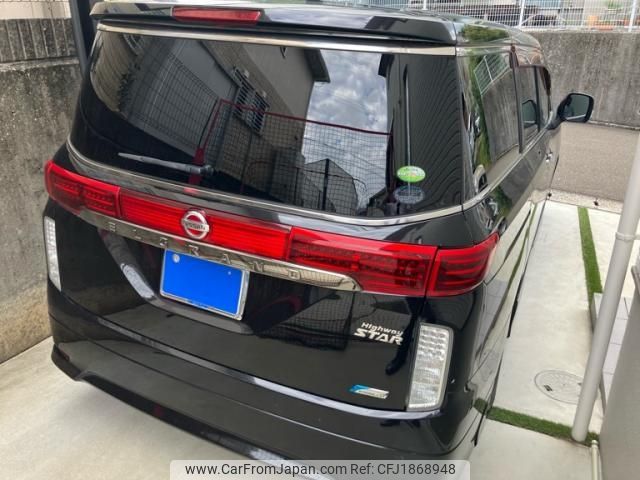 nissan elgrand 2010 CFJ1868948 image 2