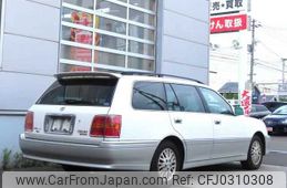 toyota crown-estate 2001 TE4136