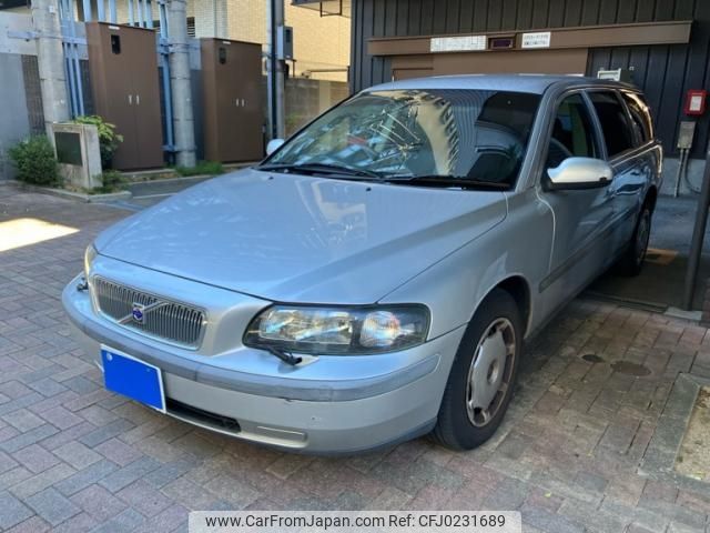 volvo v70 2002 -VOLVO--Volvo V70 LA-SB5244W--YV1SW-65P921227635---VOLVO--Volvo V70 LA-SB5244W--YV1SW-65P921227635- image 2