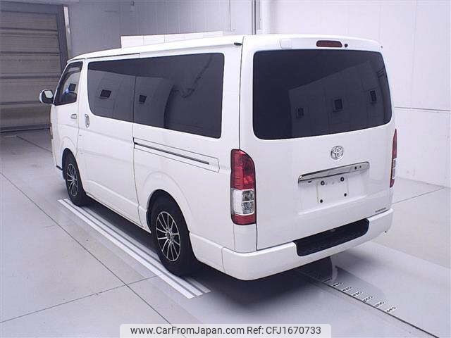 toyota hiace-van 2017 CFJ1670733 image 2