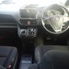 toyota voxy 2014 CFJ1867798 image 3