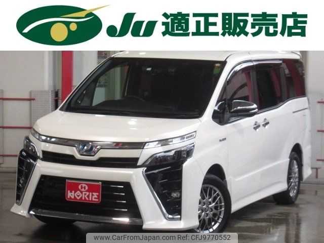 toyota voxy 2019 -TOYOTA--Voxy ZWR80W--0428725---TOYOTA--Voxy ZWR80W--0428725- image 1