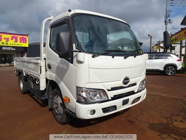 hino dutro 2019 GOO_NET_EXCHANGE_1230336A30240729W001 image 2