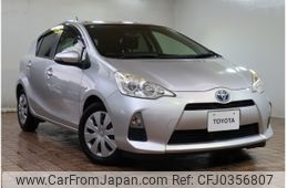 toyota aqua 2013 -TOYOTA--AQUA DAA-NHP10--NHP10-2168984---TOYOTA--AQUA DAA-NHP10--NHP10-2168984-