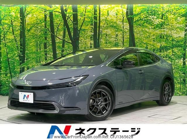 toyota prius 2023 quick_quick_MXWH65_MXWH65-4001454 image 1