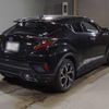 toyota c-hr 2017 quick_quick_DAA-ZYX10_ZYX10-2040459 image 2