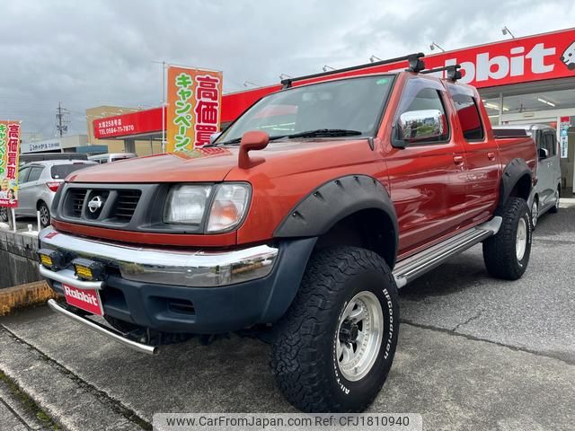 nissan datsun-pickup 2001 CFJ1810940 image 1