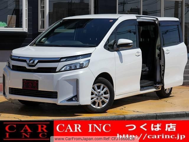 toyota voxy 2017 CFJ1660828 image 1