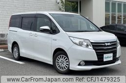 toyota noah 2015 CFJ1479325