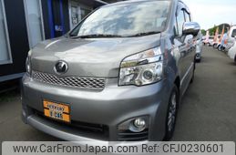 toyota voxy 2013 -TOYOTA--Voxy ZRR70W--0593671---TOYOTA--Voxy ZRR70W--0593671-