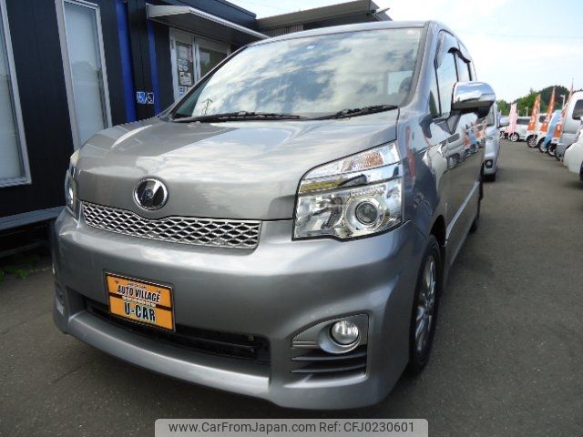 toyota voxy 2013 -TOYOTA--Voxy ZRR70W--0593671---TOYOTA--Voxy ZRR70W--0593671- image 1